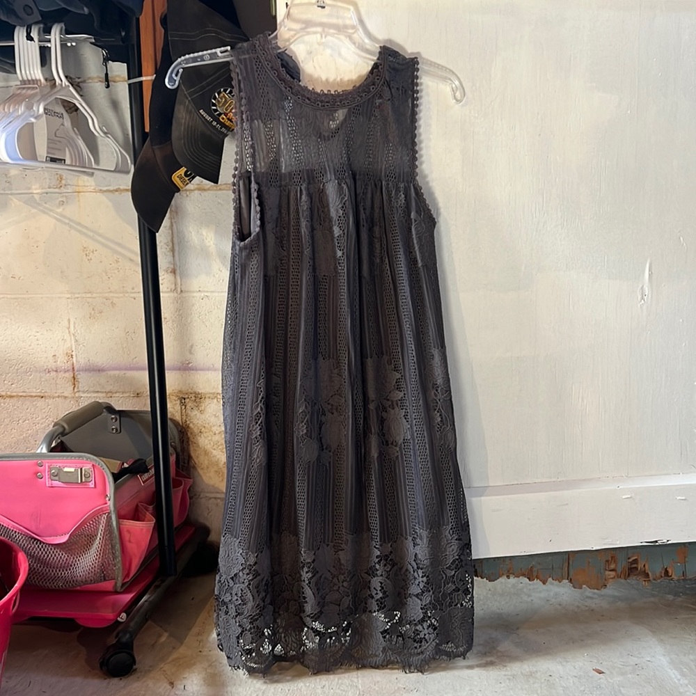 Cute lace grey dress